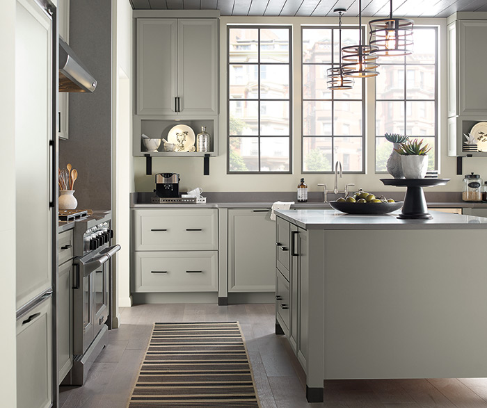 Transitional Kitchen in Neutral Color Palette