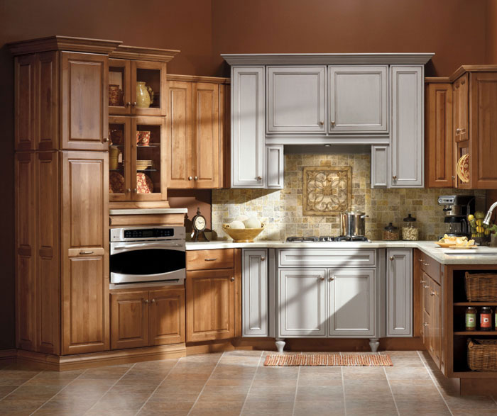 Alder cabinets in a casual kitchen by Kemper Cabinetry